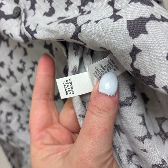 J. Jill Love Linen Essential Shirt - Picture 12 of 13